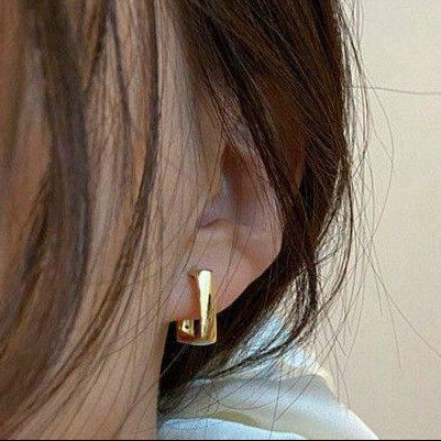 Square Ear Loppers Golden Plated Lightweight Daily Wear